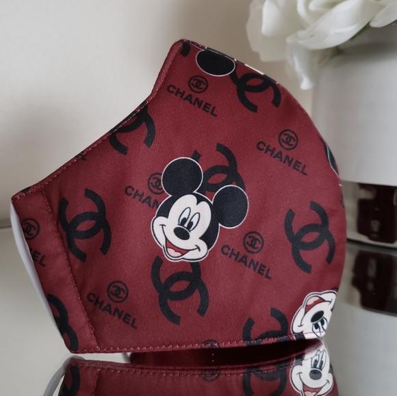 Designer Face Mask - LAST ONE! 🖤❤ - Picture 1 of 3